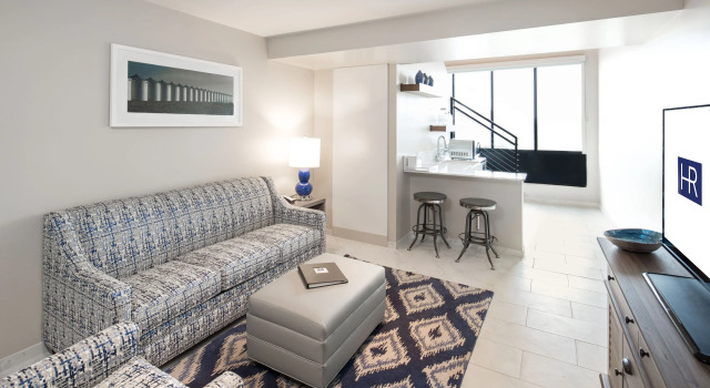 Люкс Hotel Renovo Des Moines Urbandale,Tapestry Collection Hilton