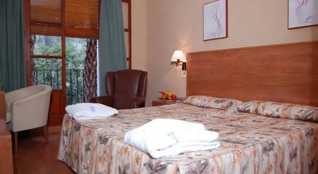 Двухместный номер Classic с балконом Balneario de Archena - Hotel León