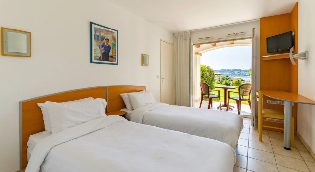 Трёхместный номер Standard Azureva Club Hendaye