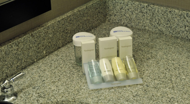 Двухместный номер Standard Hilton Garden Inn Louisville-Northeast