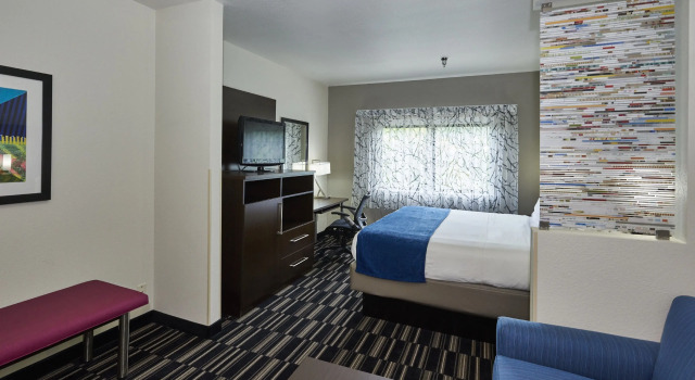 Двухместный номер Standard Holiday Inn Express & Suites Birmingham South - Pelham by IHG