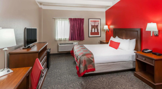 Двухместный номер Standard Ramada by Wyndham Hammond Hotel & Conference Center