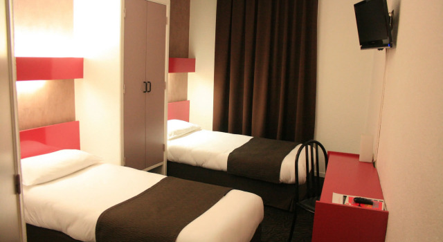 Двухместный номер Standard Hotel de Bordeaux