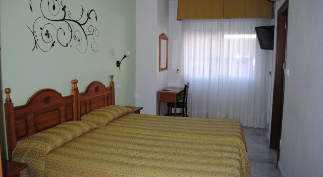 Трёхместный номер Standard Hotel Albero