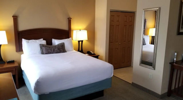 Двухместный люкс Staybridge Suites Rogers - Bentonville by IHG