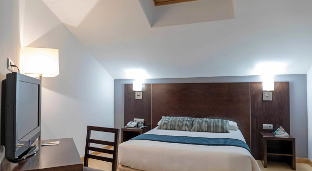 Двухместный номер Standard Hotel Cardeña by gaiarooms
