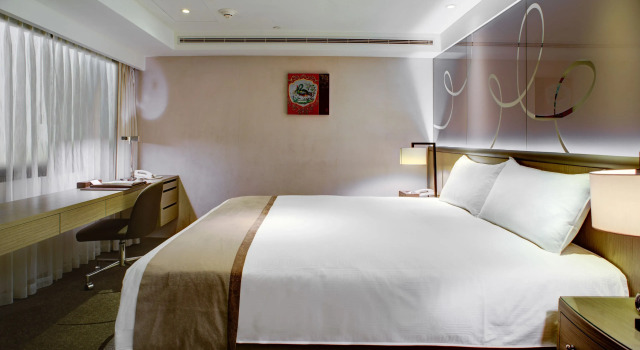 Двухместный люкс Deluxe Kaohsiung Chateau de Chine Hotel