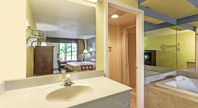 Двухместный номер Standard Super 8 by Wyndham Jessup/Baltimore Area