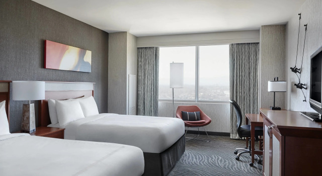 Четырёхместный номер Standard San Jose Marriott