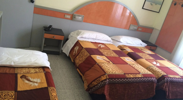 Трёхместный номер Standard Hotel Mazzini