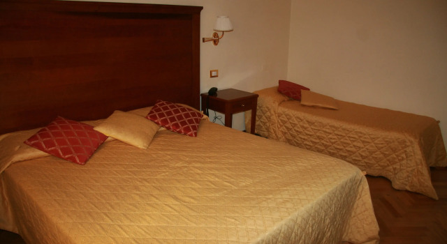 Трёхместный номер Standard Hotel Alessandro Della Spina