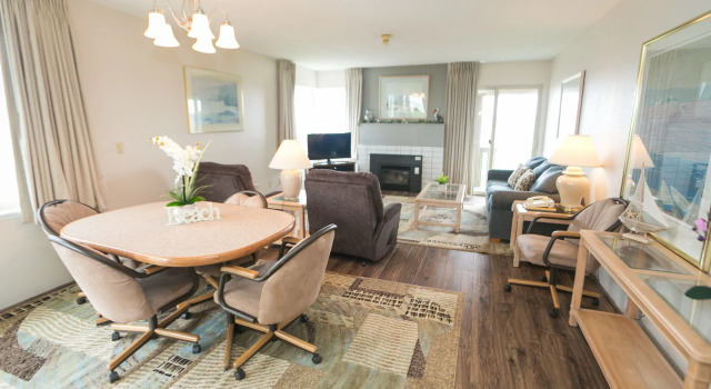 Люкс с 2 комнатами с частичным видом Canterbury Inn