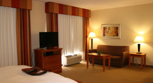 Двухместный люкс Hampton Inn Norco/Corona
