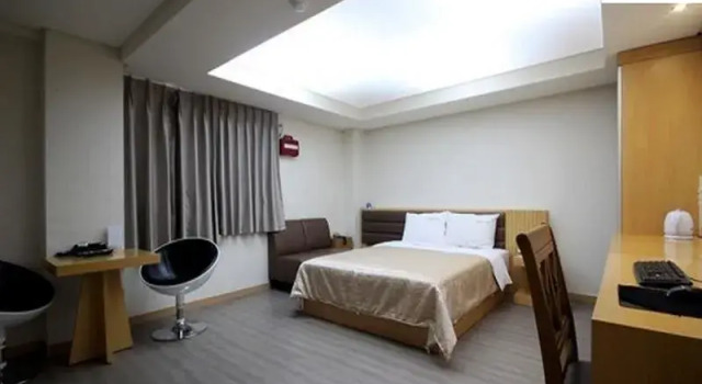 Номер Standard Geoje Win Hotel