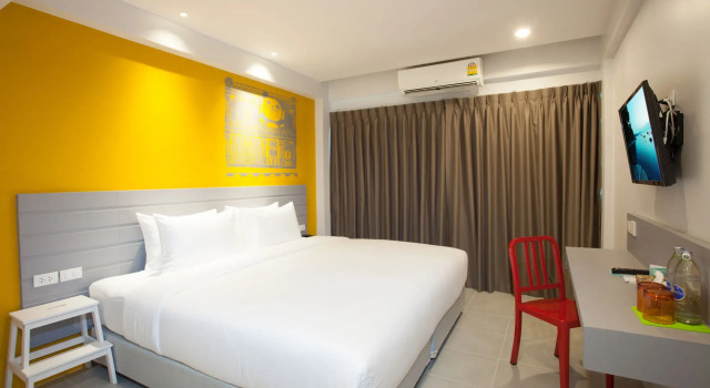 Номер Standard Отель Recenta Style Phuket Town