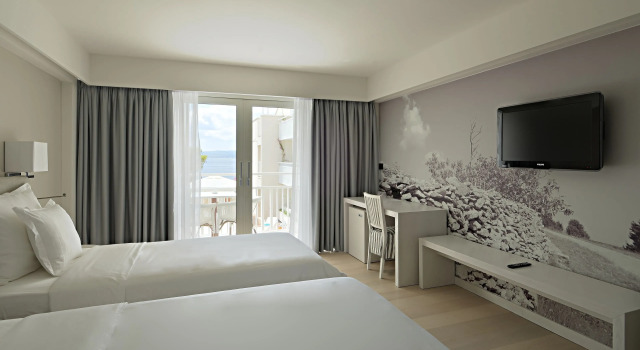 Двухместный номер Standard с балконом и с частичным видом на море Hotel Osejava