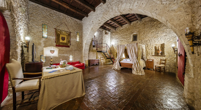 Konge- suite Castello Orsini Hotel
