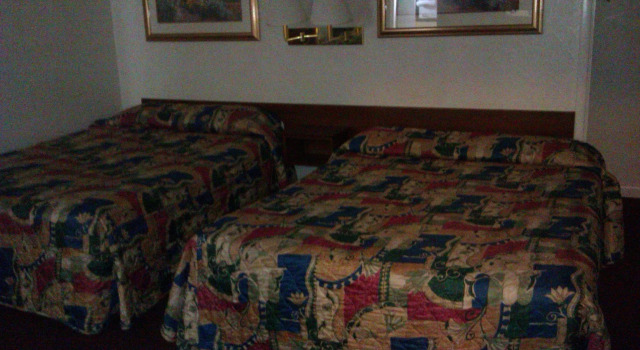 Люкс DJ Main Street View Inn & Suites