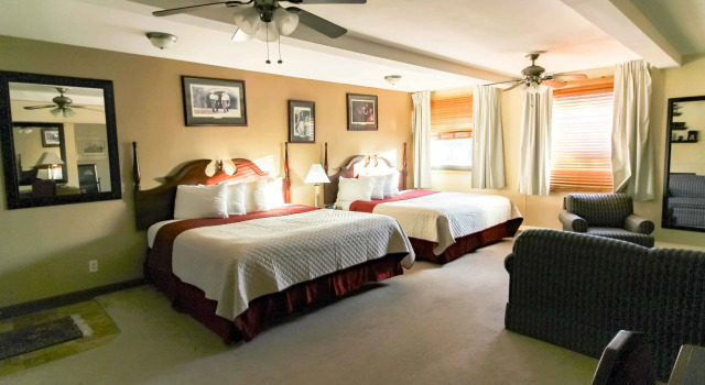 Четырёхместный номер Standard FairBridge Inn and Suites West Point