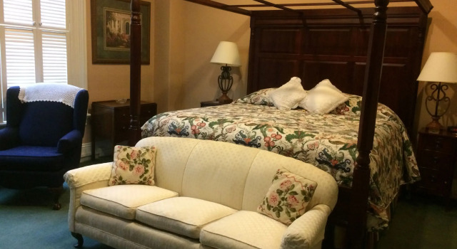 Двухместный люкс Page House Bed and Breakfast