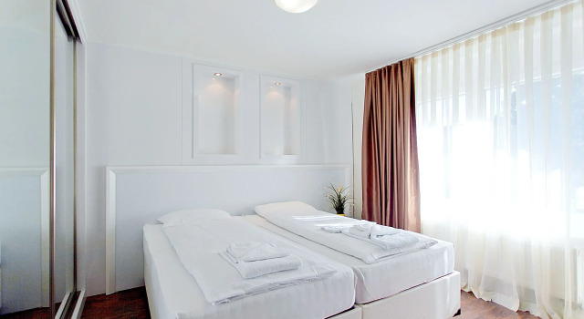 Апартаменты Suite Apartments by Livingdowntown