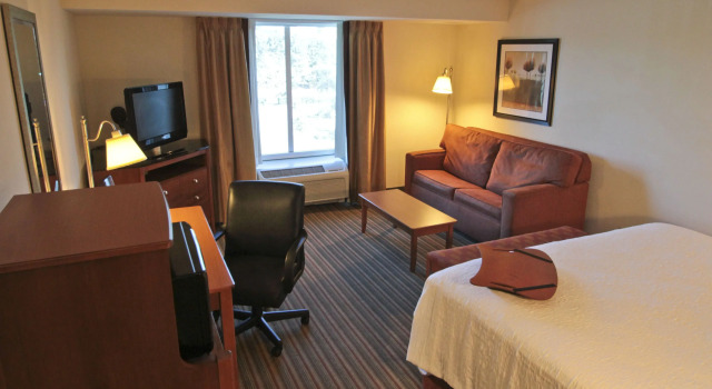 Номер Standard Hampton Inn Hampton-Newport News