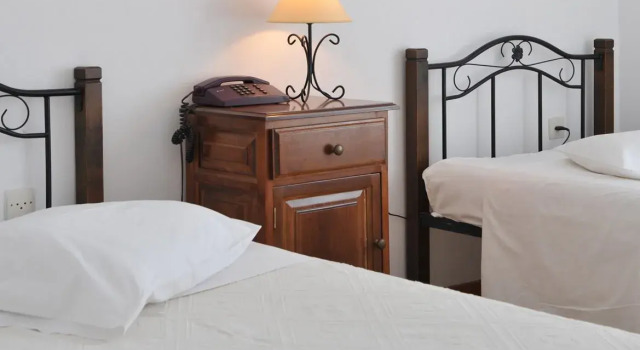 Трёхместный номер Standard Eri Hotel