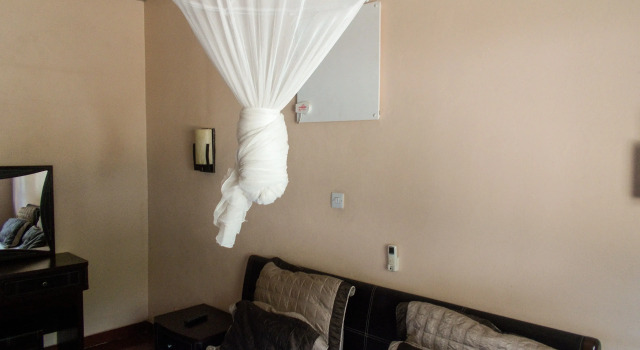 Standart oda Acamms Lodge Roma