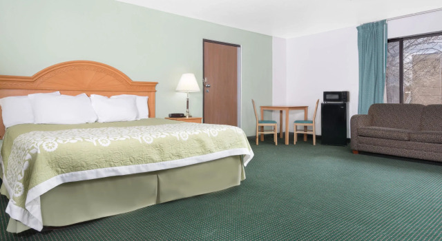 Двухместный люкс Days Inn by Wyndham St Cloud