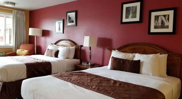 Четырёхместный номер Standard The Forks Motel
