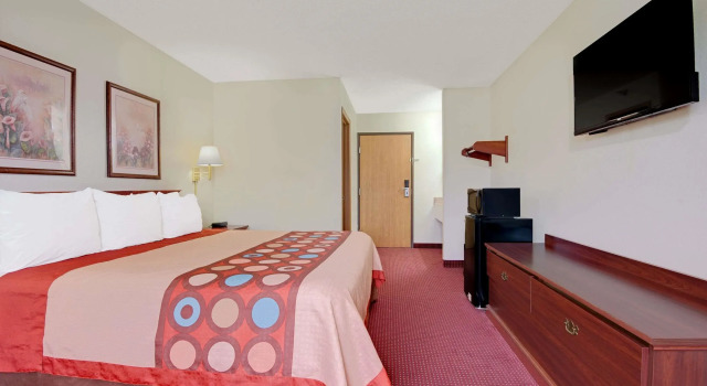 Номер Standard Super 8 by Wyndham Riverside/Kansas City