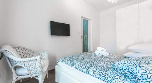 Семейные апартаменты c 1 комнатой City Lights Apartments - Bosacka