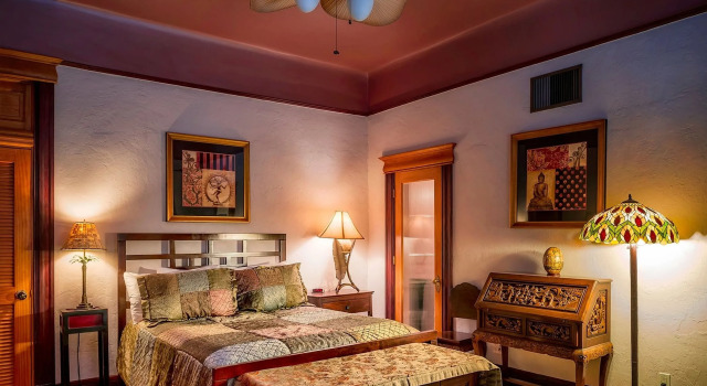 Люкс Superior The Big Blue House Inn Boutique Hotel