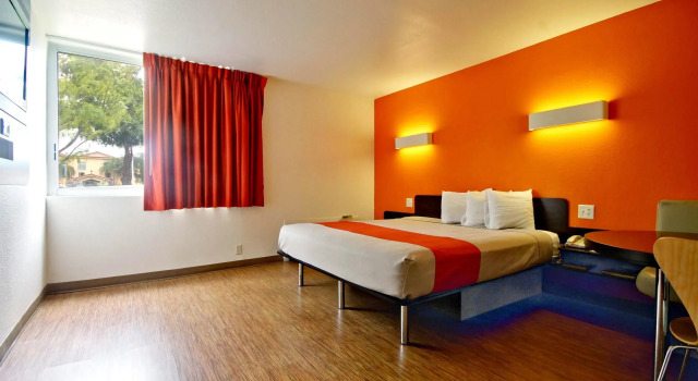 Четырёхместный номер Standard Signature Inn Miami
