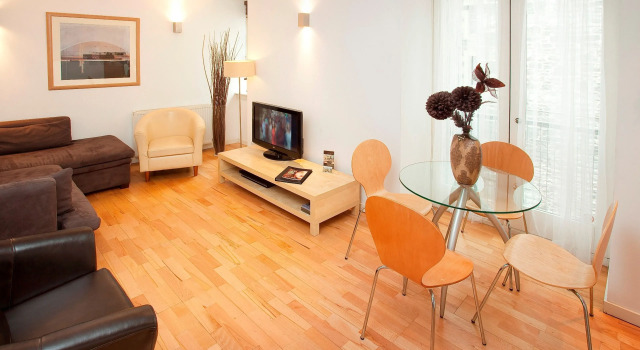Апартаменты с 2 комнатами Royal Mile Apartments by Joivy