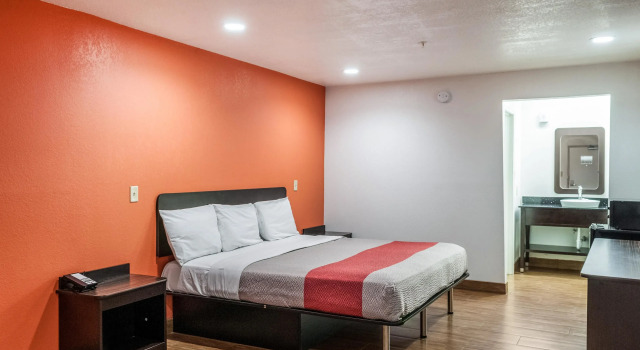Двухместный номер Standard Motel 6 Denham Springs, LA