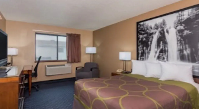 Двухместный номер Standard Super 8 by Wyndham Arcata