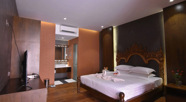 Номер Royal Yun Myo Thu Hotel
