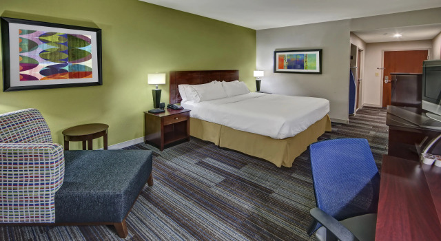 Двухместный номер Standard Holiday Inn Express & Suites Cookeville by IHG