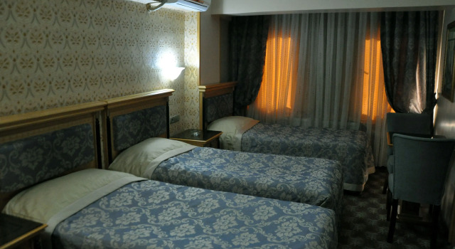 Трёхместный номер Standard GRAND HiSAR HOTEL