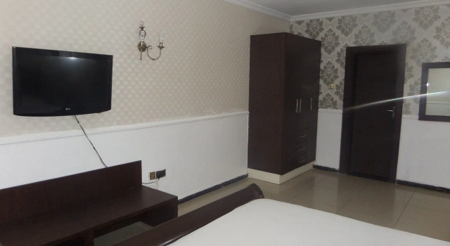 Savannah Suite Hotel Garden Gwarinpa, Buchen Sie Hotel Gwarinpa AbujaMun