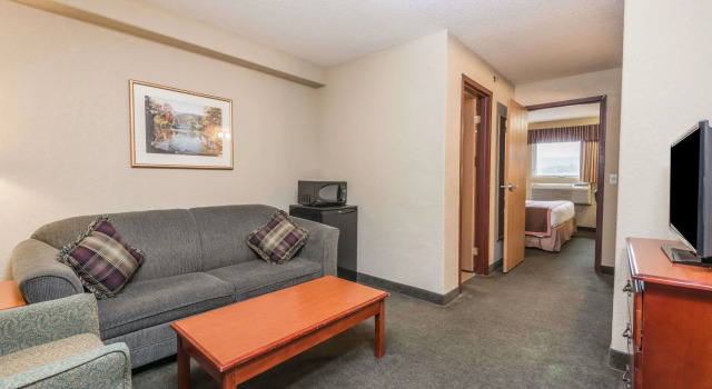 Двухместный люкс Quality Inn & Suites