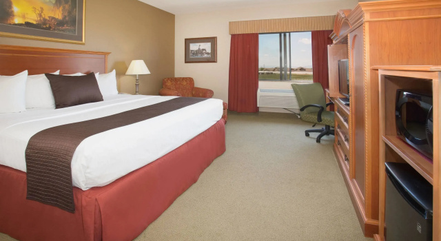 Двухместный номер Standard AmericInn by Wyndham Laramie Near University of Wyoming