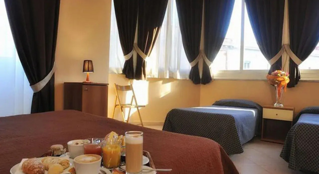 Четырёхместный номер Standard San Marco Hotel