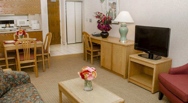 Номер Deluxe Cartier Place Suite Hotel