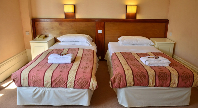 Двухместный номер Standard Russell Hotel