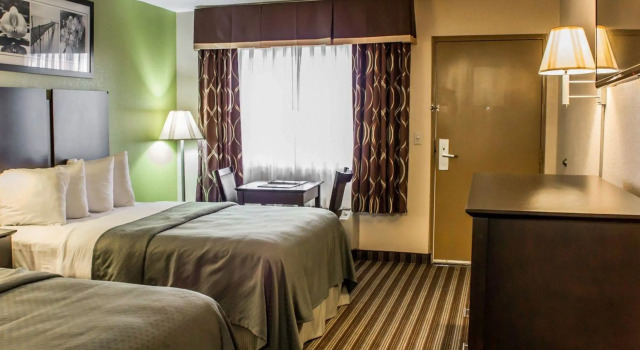 Четырёхместный номер Standard Quality Inn Kenly I-95
