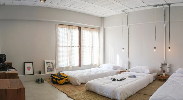 Кровать в общем номере Happynest Inspiring Hostel