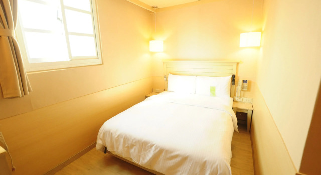 Двухместный номер Business Royal Group Hotel Xiong Zhong Branch