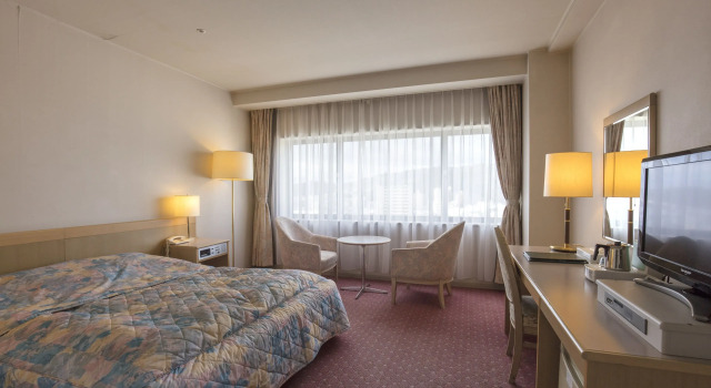 Двухместный номер Standard Century Plaza Hotel